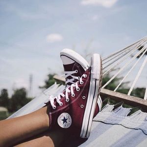 Vintage high top converse!